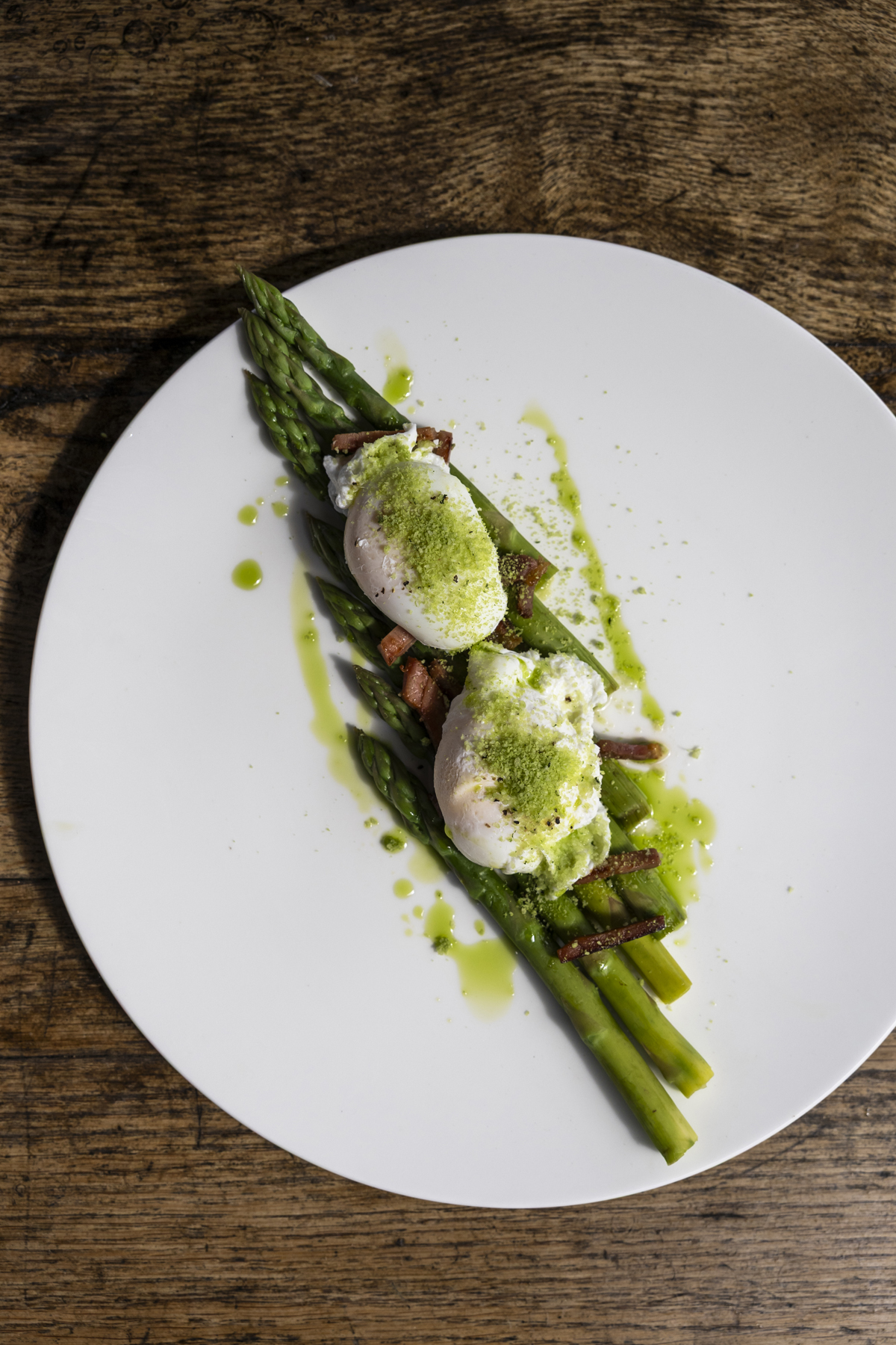 English Asparagus with Poached Eggs Journal